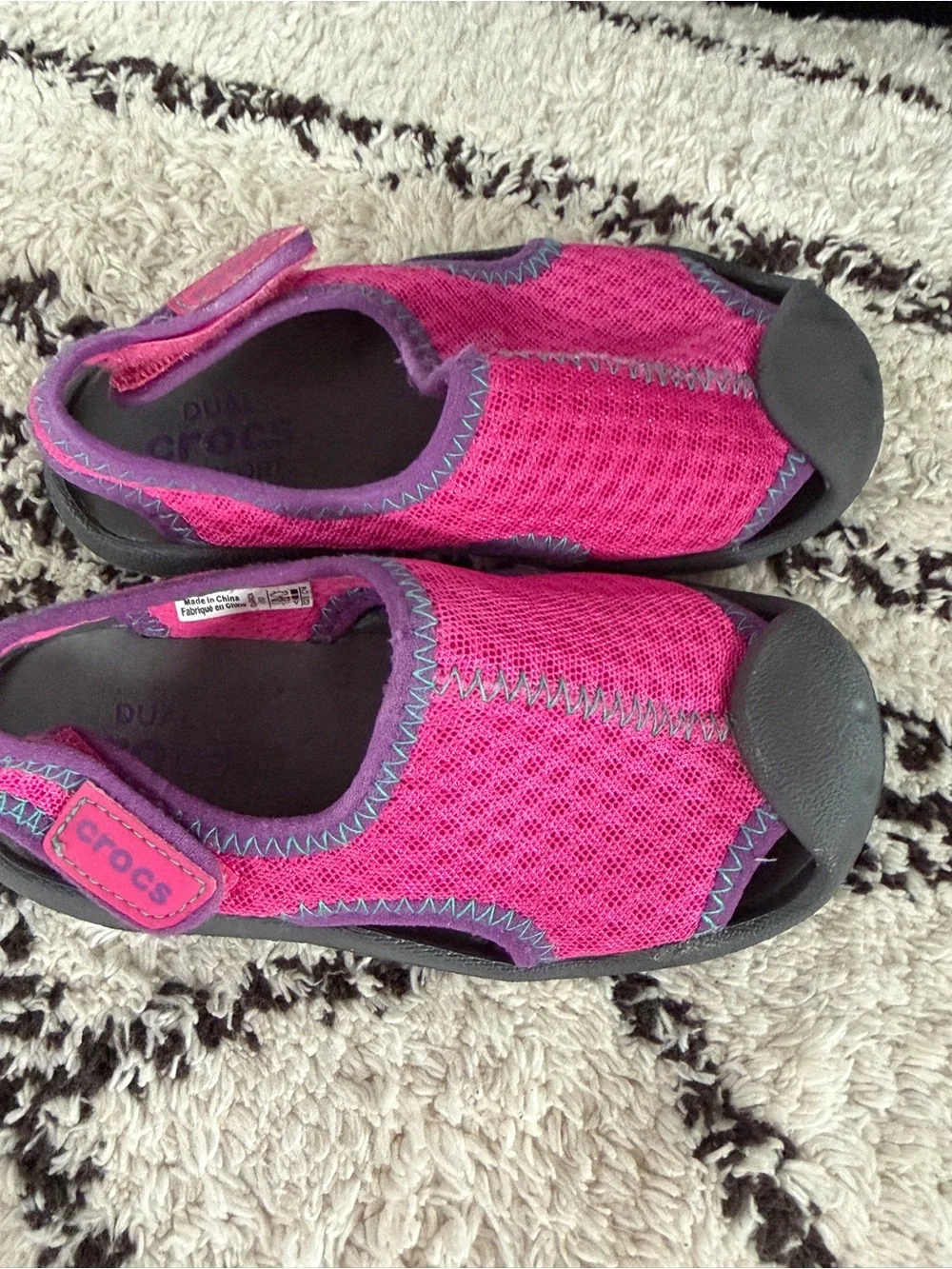 Crocs Dual Comfort Kids Pink Purple Water Sandals Hook & Loop Size C10 shoes